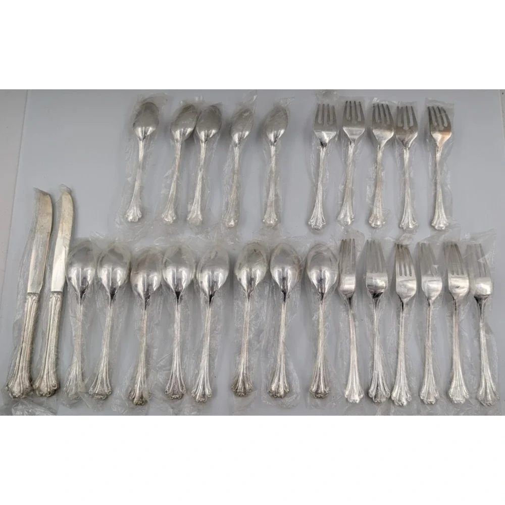 FB Rogers Silverplate Flatware 26 pc American Chippendale fork spoon knife NOS
